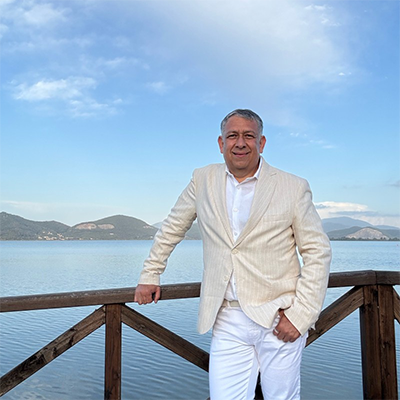 Tomas Rosales