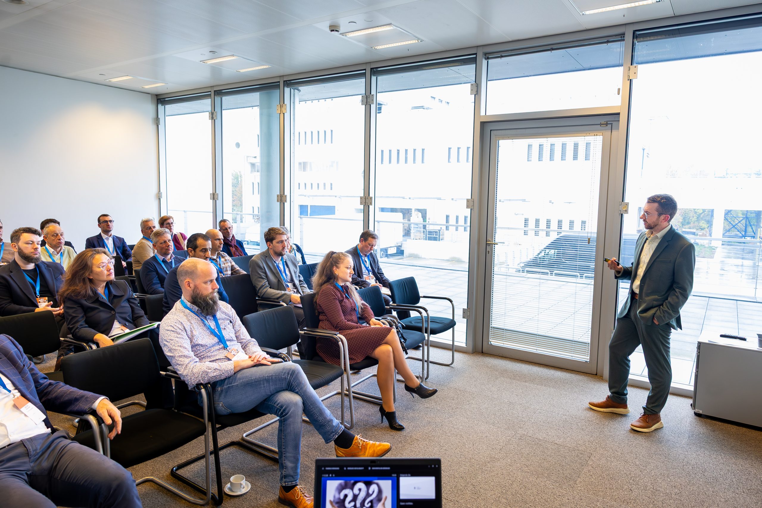 E-INVOICING CONFERENCE-20251021-HR-98